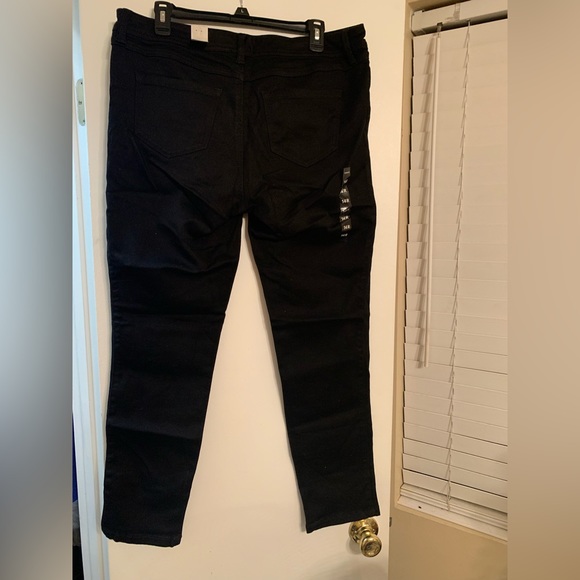NWT Torrid Black Luxe Skinny Jeans Size 14 14R - Picture 5 of 5